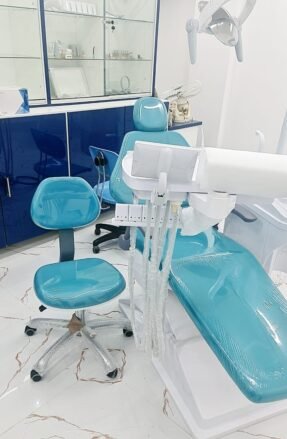malik dental care